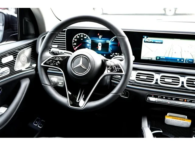 Nuevos MERCEDES-BENZ GLE à Estados chez autogozo