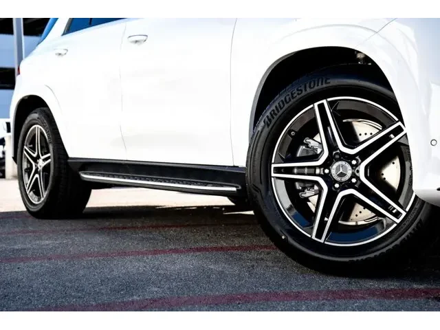 Nuevos MERCEDES-BENZ GLE à Estados chez autogozo