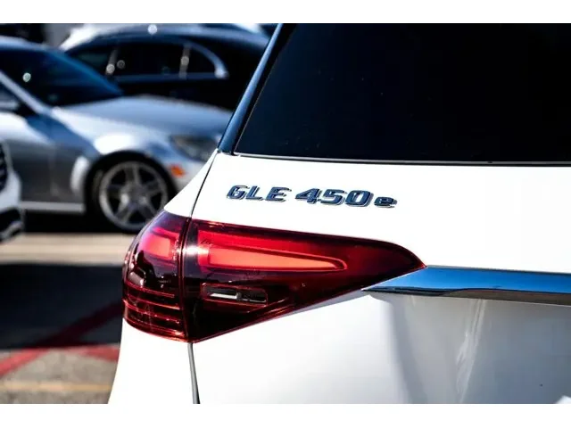 Nuevos MERCEDES-BENZ GLE à Estados chez autogozo