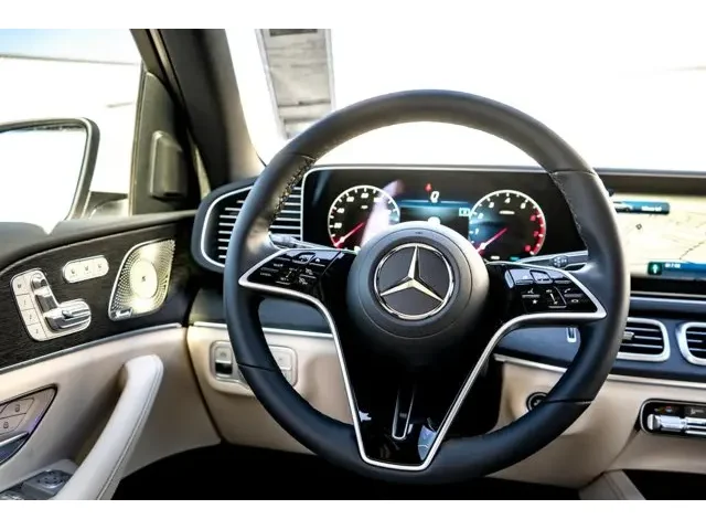 Nuevos MERCEDES-BENZ GLE à Estados chez autogozo