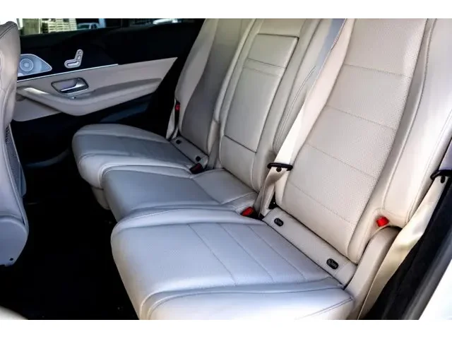 Nuevos MERCEDES-BENZ GLE à Estados chez autogozo