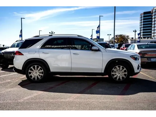 Nuevos MERCEDES-BENZ GLE à Estados chez autogozo