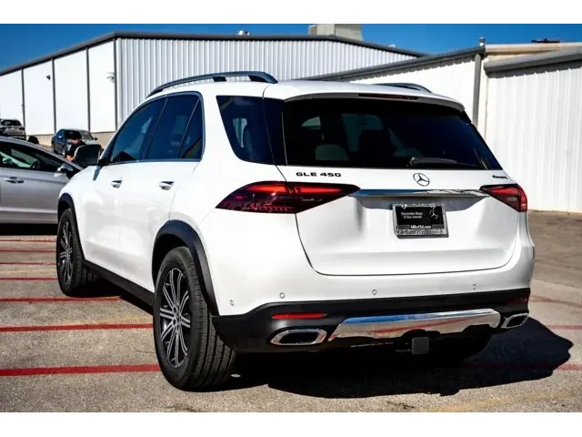 Nuevos MERCEDES-BENZ GLE à Estados chez autogozo