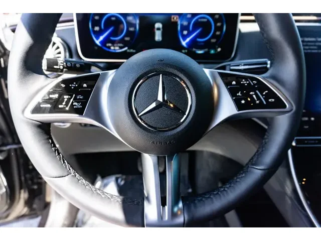 SEMINUEVOS MERCEDES-BENZ EQE a Estados en autogozo