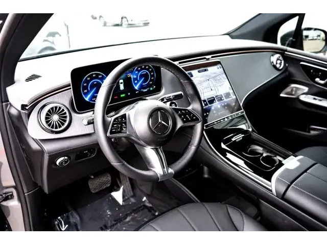 SEMINUEVOS MERCEDES-BENZ EQE a Estados en autogozo