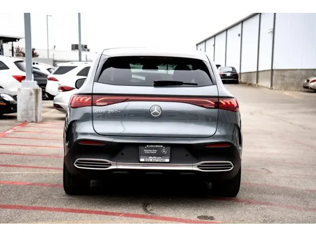 SEMINUEVOS MERCEDES-BENZ EQE a Estados en autogozo