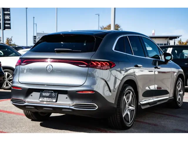 SEMINUEVOS MERCEDES-BENZ EQE a Estados en autogozo