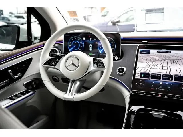 Nuevos MERCEDES-BENZ EQE à Estados chez autogozo