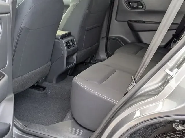 Nuevos NISSAN ROGUE à Estados chez autogozo