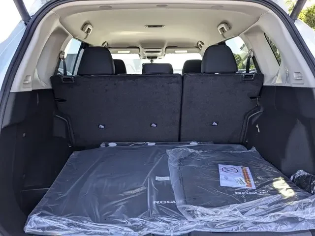 Nuevos NISSAN ROGUE à Estados chez autogozo