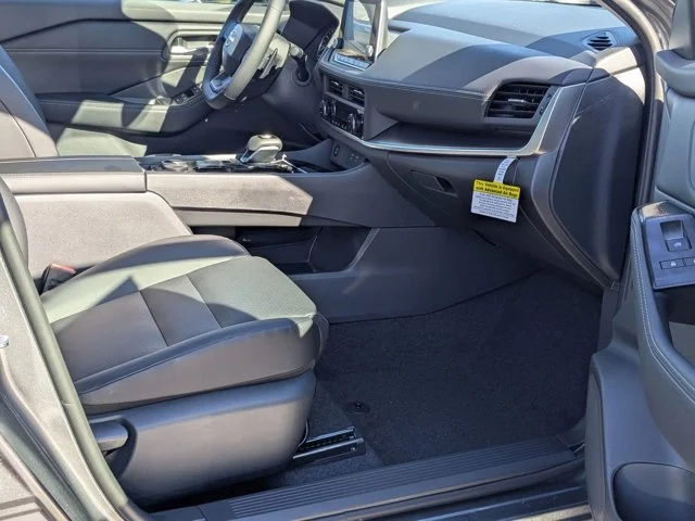 Nuevos NISSAN ROGUE à Estados chez autogozo