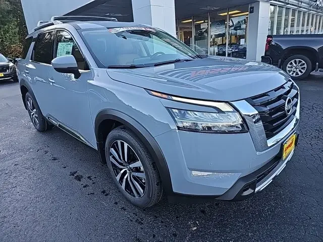 Nuevos NISSAN PATHFINDER à Estados chez autogozo