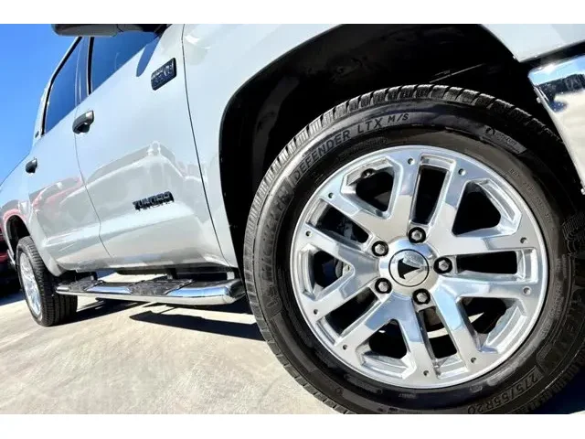 SEMINUEVOS TOYOTA Tundra 4WD a Estados en autogozo