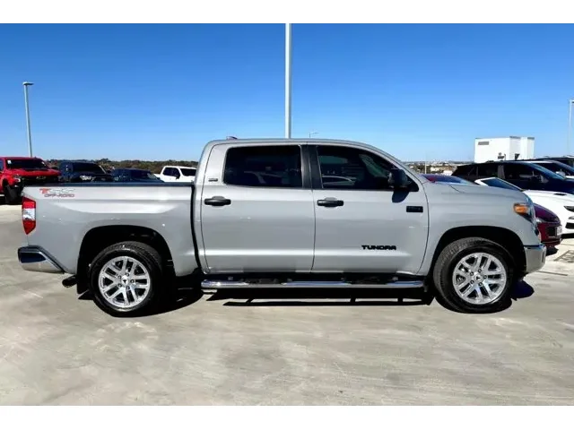 SEMINUEVOS TOYOTA Tundra 4WD a Estados en autogozo