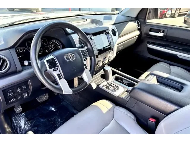 SEMINUEVOS TOYOTA Tundra 4WD a Estados en autogozo
