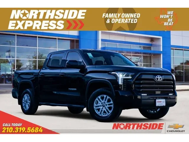 SEMINUEVOS TOYOTA Tundra 4WD a Estados en autogozo Vehicle Image