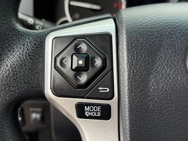 SEMINUEVOS TOYOTA Tundra 4WD a Estados en autogozo