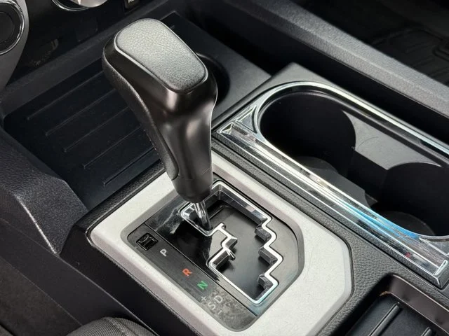 SEMINUEVOS TOYOTA Tundra 4WD a Estados en autogozo