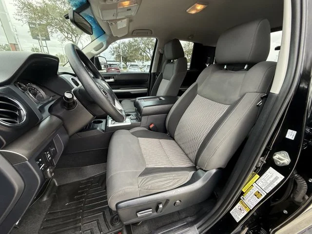 SEMINUEVOS TOYOTA Tundra 4WD a Estados en autogozo