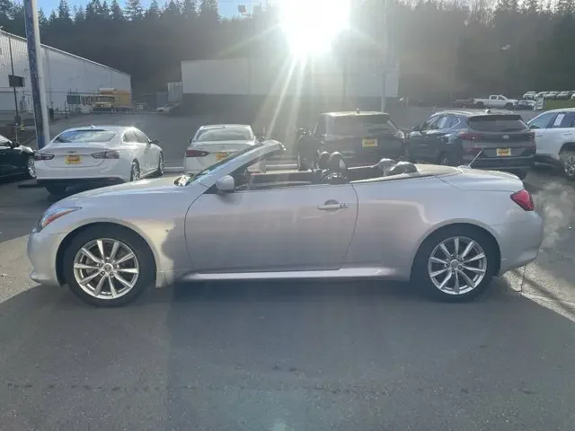 SEMINUEVOS INFINITI Q60 Convertible a Estados en autogozo