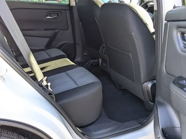 Nuevos NISSAN ROGUE à Estados chez autogozo