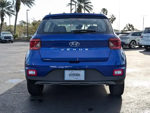 SEMINUEVOS HYUNDAI Venue a Estados en autogozo