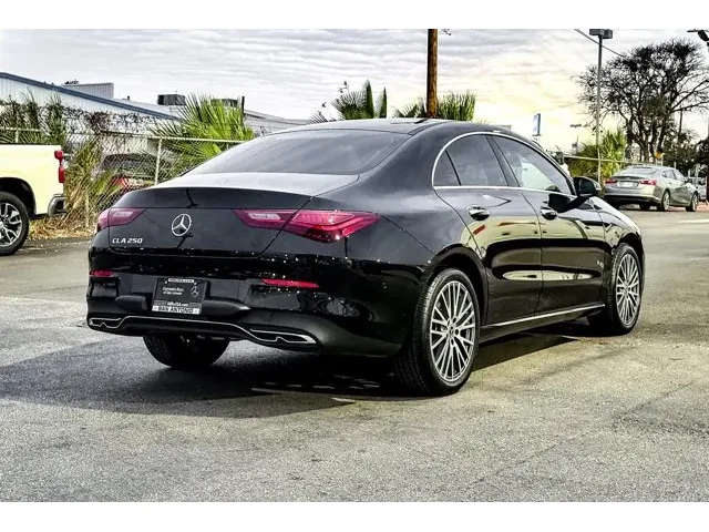 SEMINUEVOS MERCEDES-BENZ CLA a Estados en autogozo