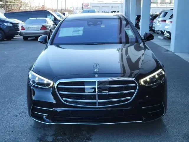 Nuevos MERCEDES-BENZ S-CLASS à Estados chez autogozo
