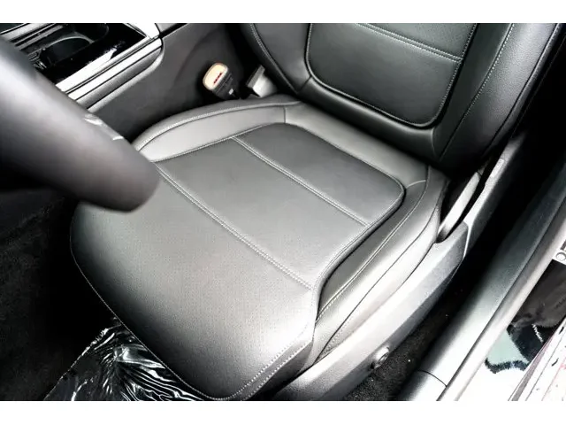 Nuevos MERCEDES-BENZ C-CLASS à Estados chez autogozo