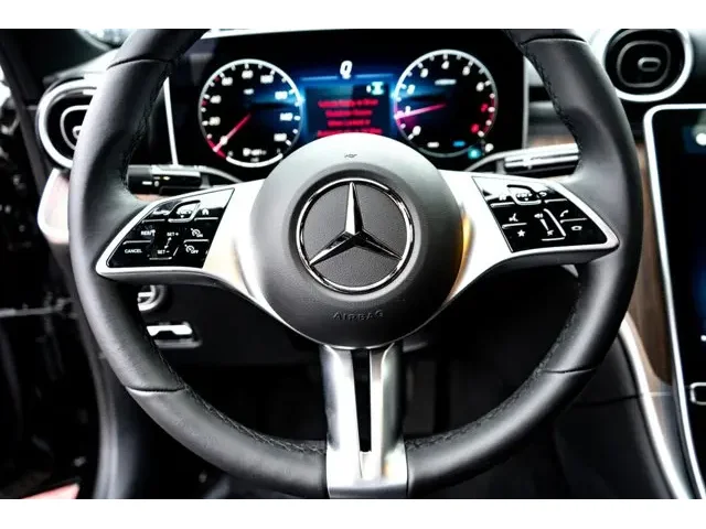 Nuevos MERCEDES-BENZ C-CLASS à Estados chez autogozo