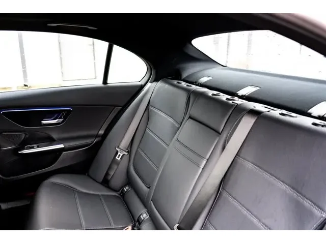 Nuevos MERCEDES-BENZ C-CLASS à Estados chez autogozo