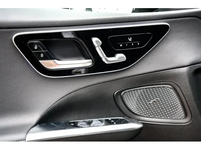 Nuevos MERCEDES-BENZ C-CLASS à Estados chez autogozo