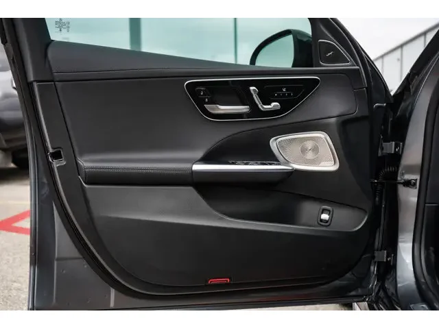 Nuevos MERCEDES-BENZ C-CLASS à Estados chez autogozo
