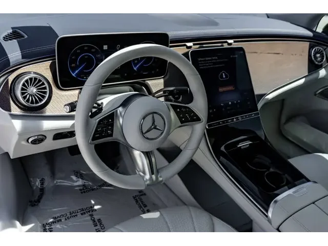 SEMINUEVOS MERCEDES-BENZ EQE a Estados en autogozo