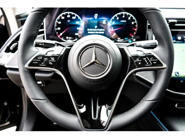 Nuevos MERCEDES-BENZ E-CLASS à Estados chez autogozo
