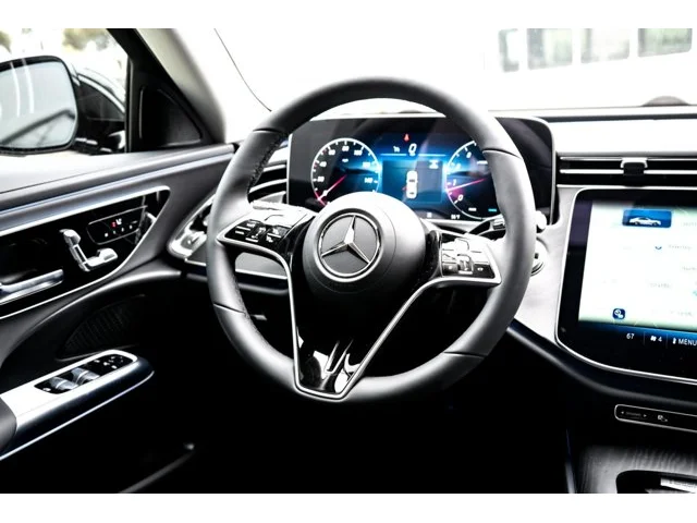 Nuevos MERCEDES-BENZ E-CLASS à Estados chez autogozo