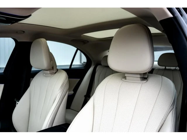 Nuevos MERCEDES-BENZ E-CLASS à Estados chez autogozo