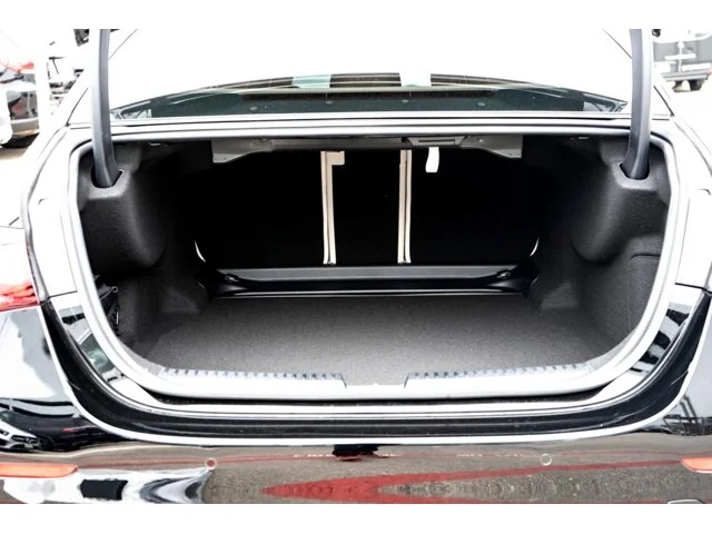 Nuevos MERCEDES-BENZ E-CLASS à Estados chez autogozo
