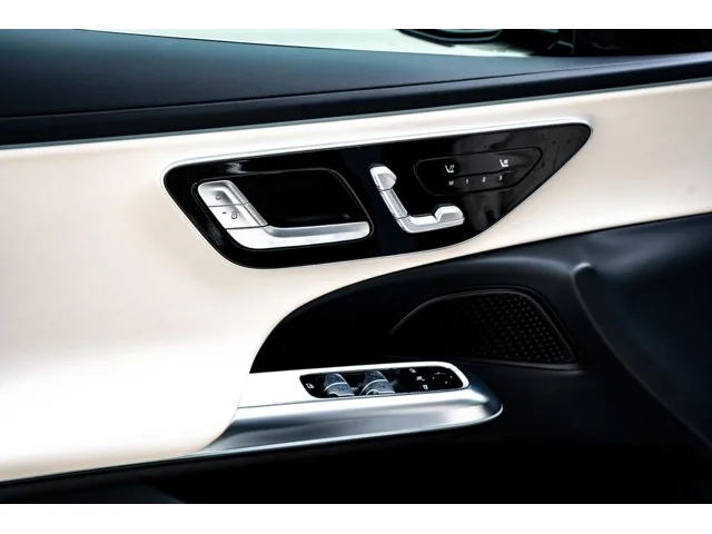 Nuevos MERCEDES-BENZ E-CLASS à Estados chez autogozo