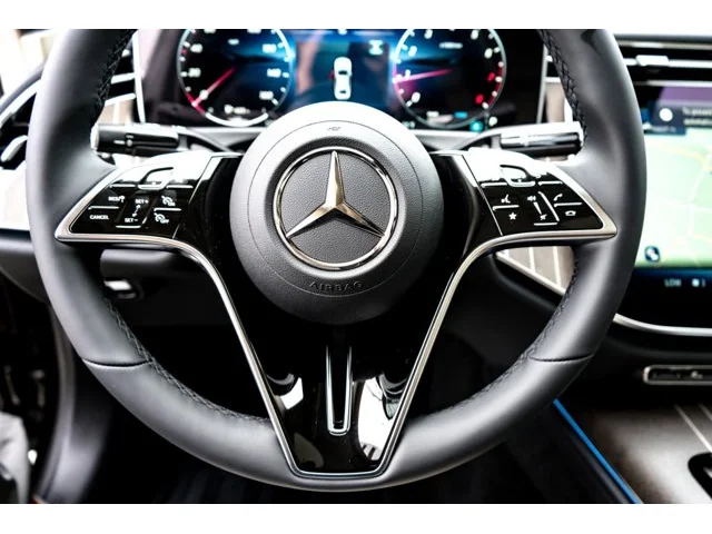 Nuevos MERCEDES-BENZ E-CLASS à Estados chez autogozo