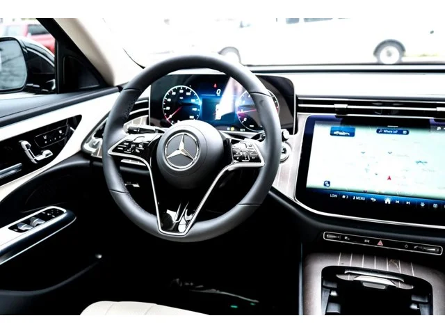 Nuevos MERCEDES-BENZ E-CLASS à Estados chez autogozo