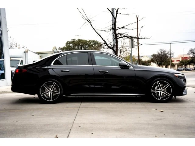 Nuevos MERCEDES-BENZ E-CLASS à Estados chez autogozo