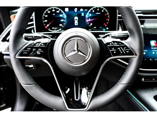 Nuevos MERCEDES-BENZ E-CLASS à Estados chez autogozo