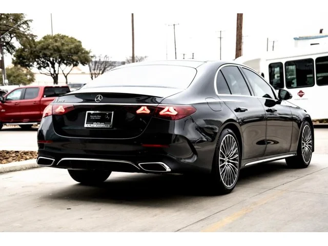 Nuevos MERCEDES-BENZ E-CLASS à Estados chez autogozo