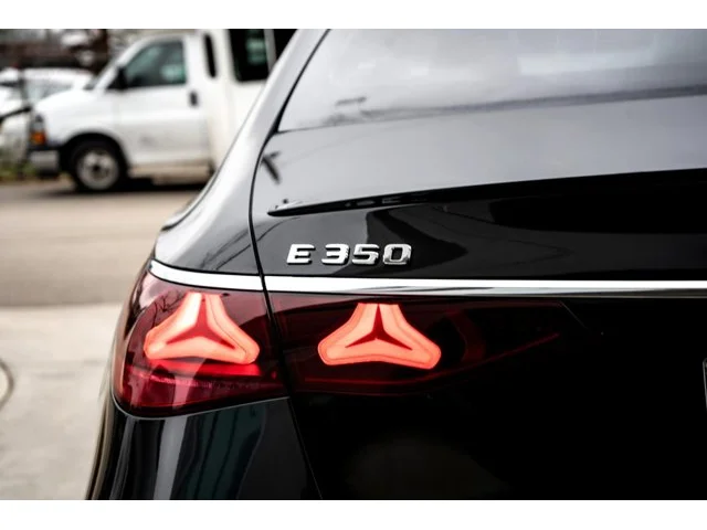 Nuevos MERCEDES-BENZ E-CLASS à Estados chez autogozo