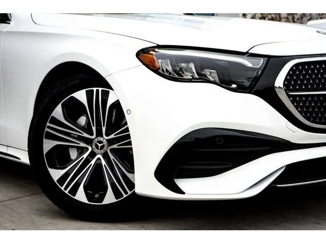 Nuevos MERCEDES-BENZ E-CLASS à Estados chez autogozo