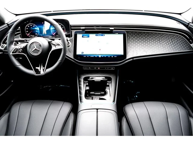 Nuevos MERCEDES-BENZ E-CLASS à Estados chez autogozo