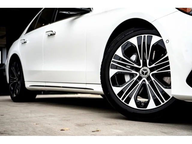 Nuevos MERCEDES-BENZ E-CLASS à Estados chez autogozo