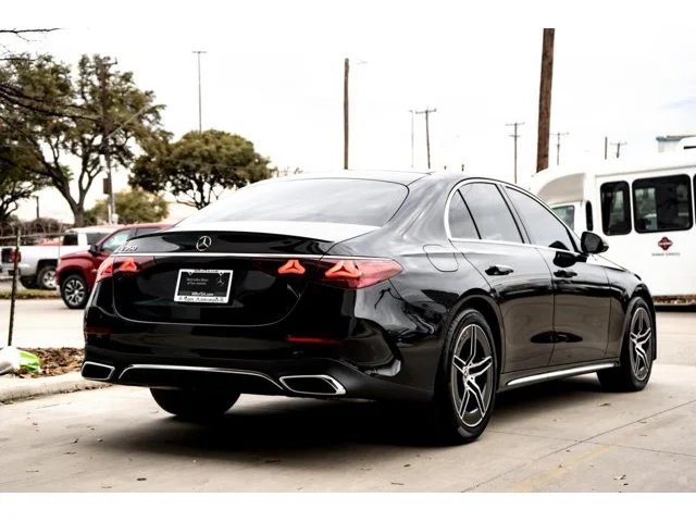 Nuevos MERCEDES-BENZ E-CLASS à Estados chez autogozo