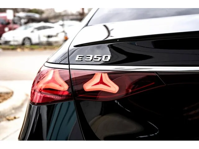 Nuevos MERCEDES-BENZ E-CLASS à Estados chez autogozo